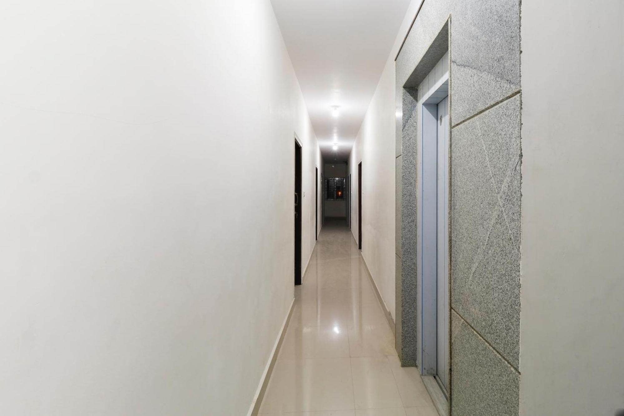 Hotel O Kudlu Gate Mmr Bangalore Eksteriør billede