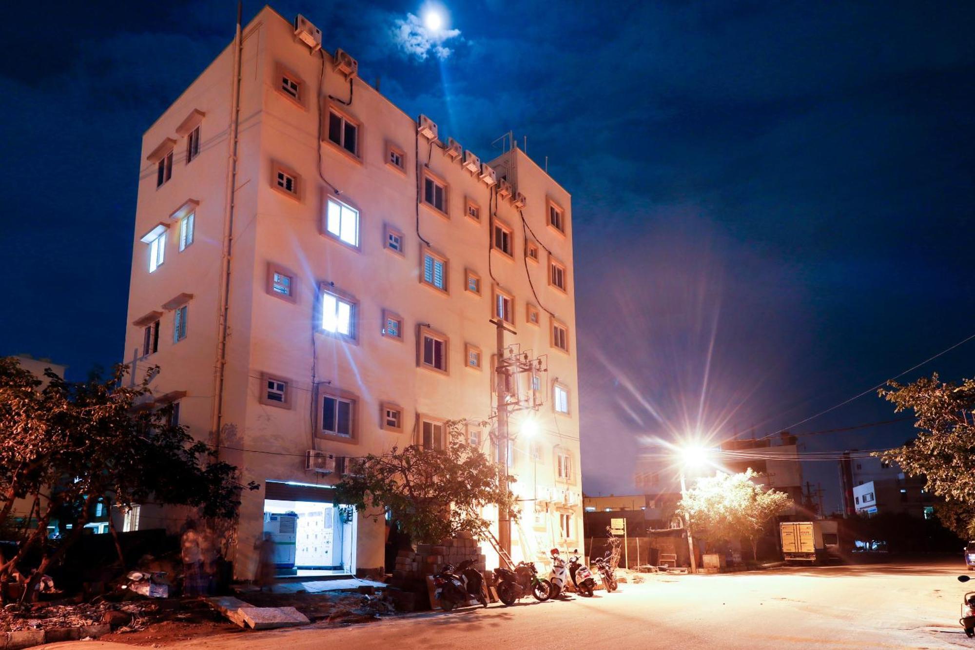 Hotel O Kudlu Gate Mmr Bangalore Eksteriør billede